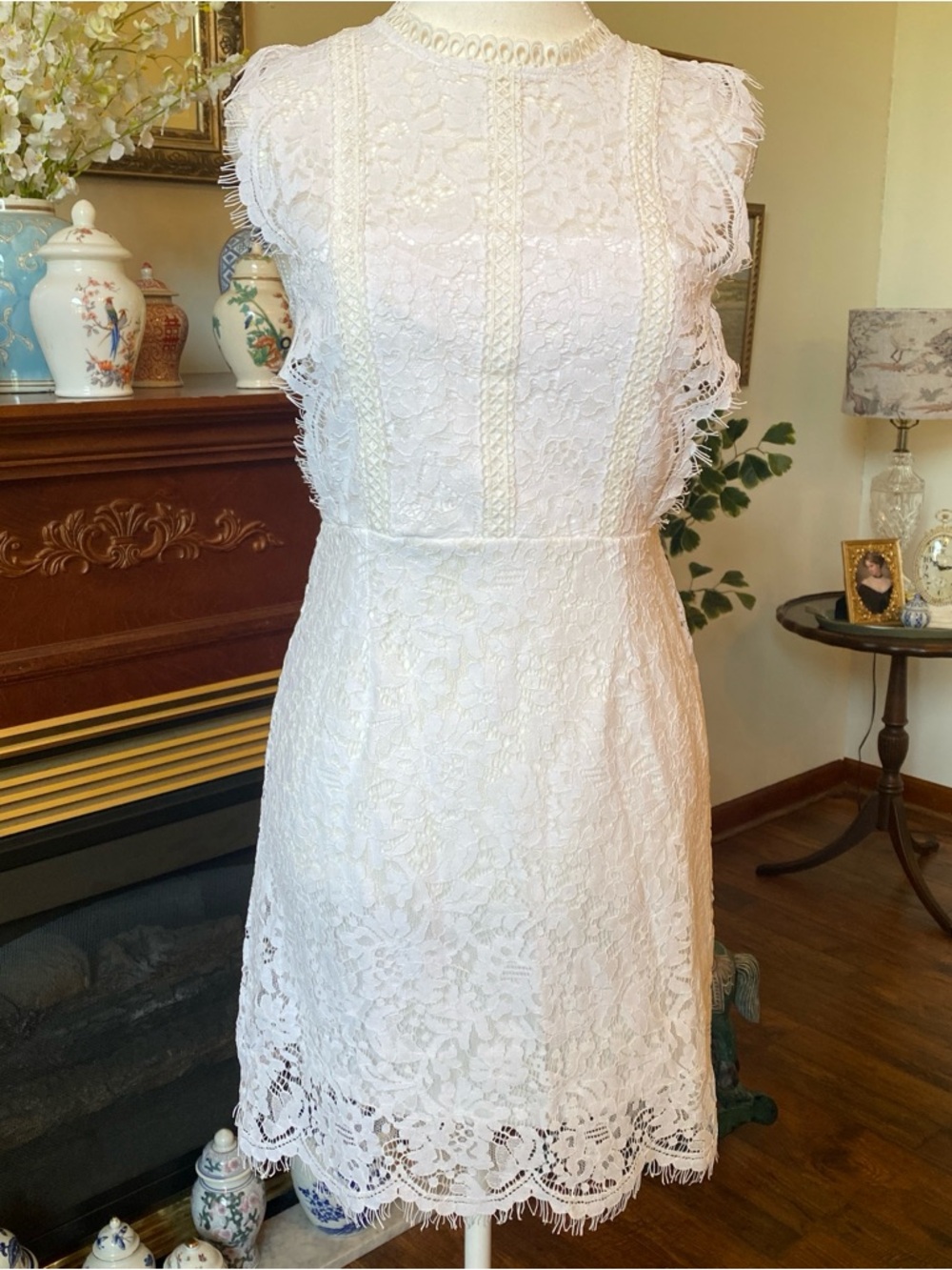 Blu Pepper • NWT • Boutique White Lace Mini Dress • Bridal/Graduation • Size M